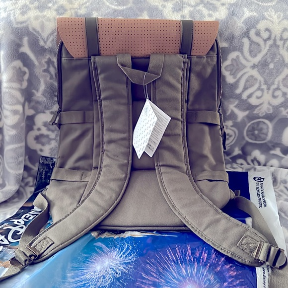 NWT Disney Pin Collector Backpack - Picture 2 of 6